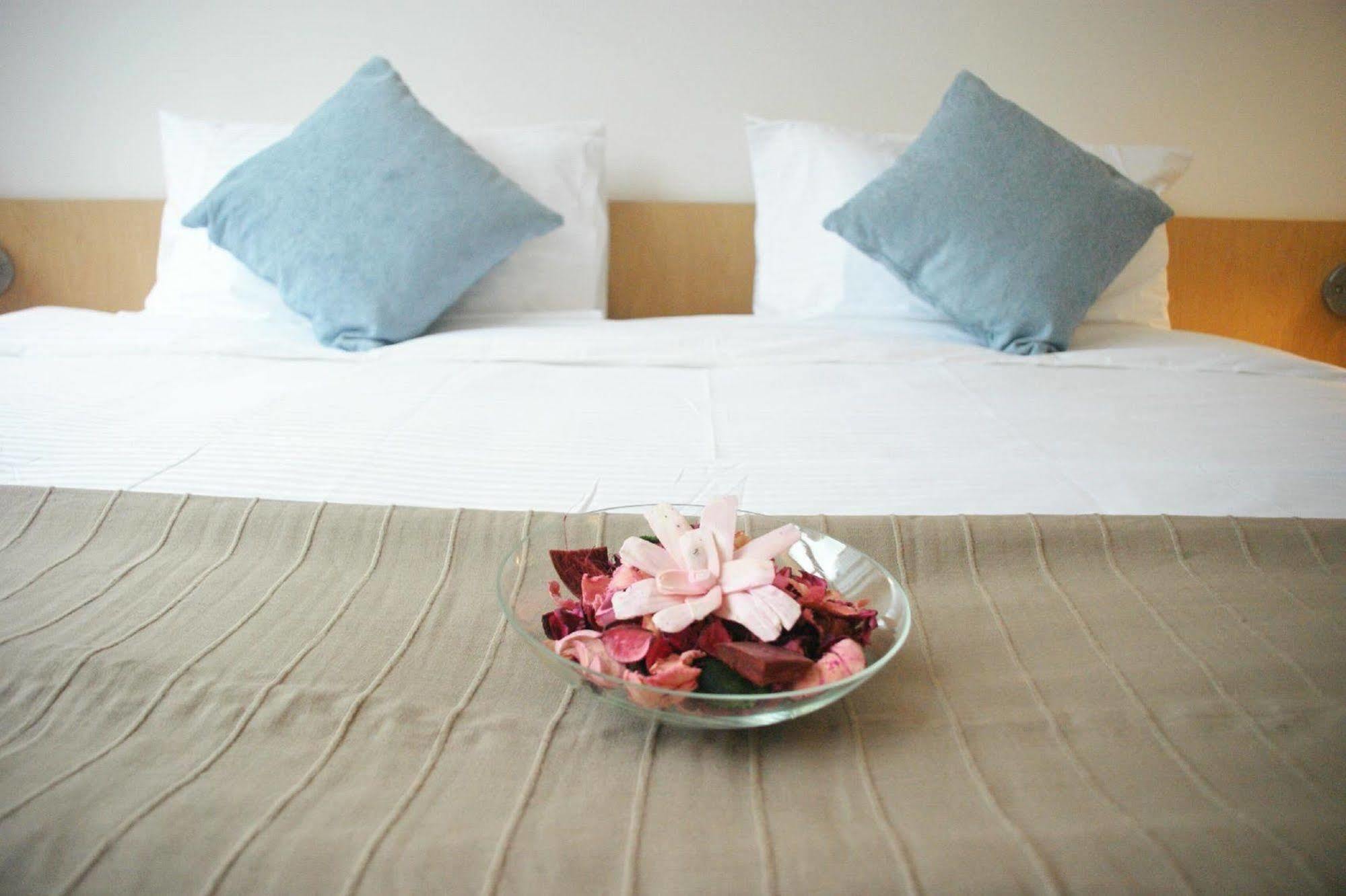 60 West Hotel Hong Kong Ngoại thất bức ảnh